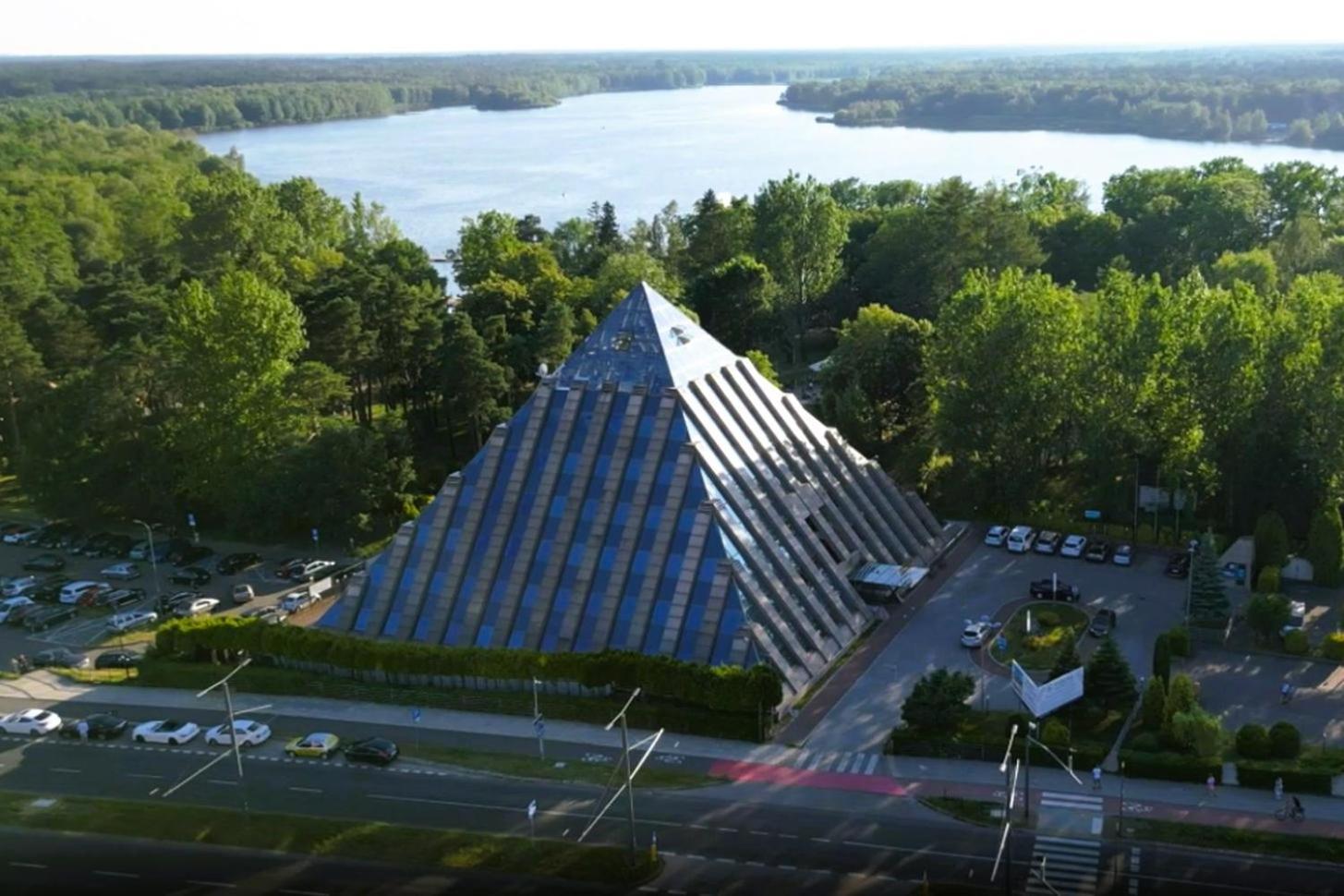 Piramida Park Hotel & Wellness Tychy Bagian luar foto