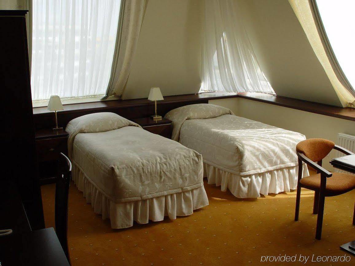 Piramida Park Hotel & Wellness Tychy Bagian luar foto