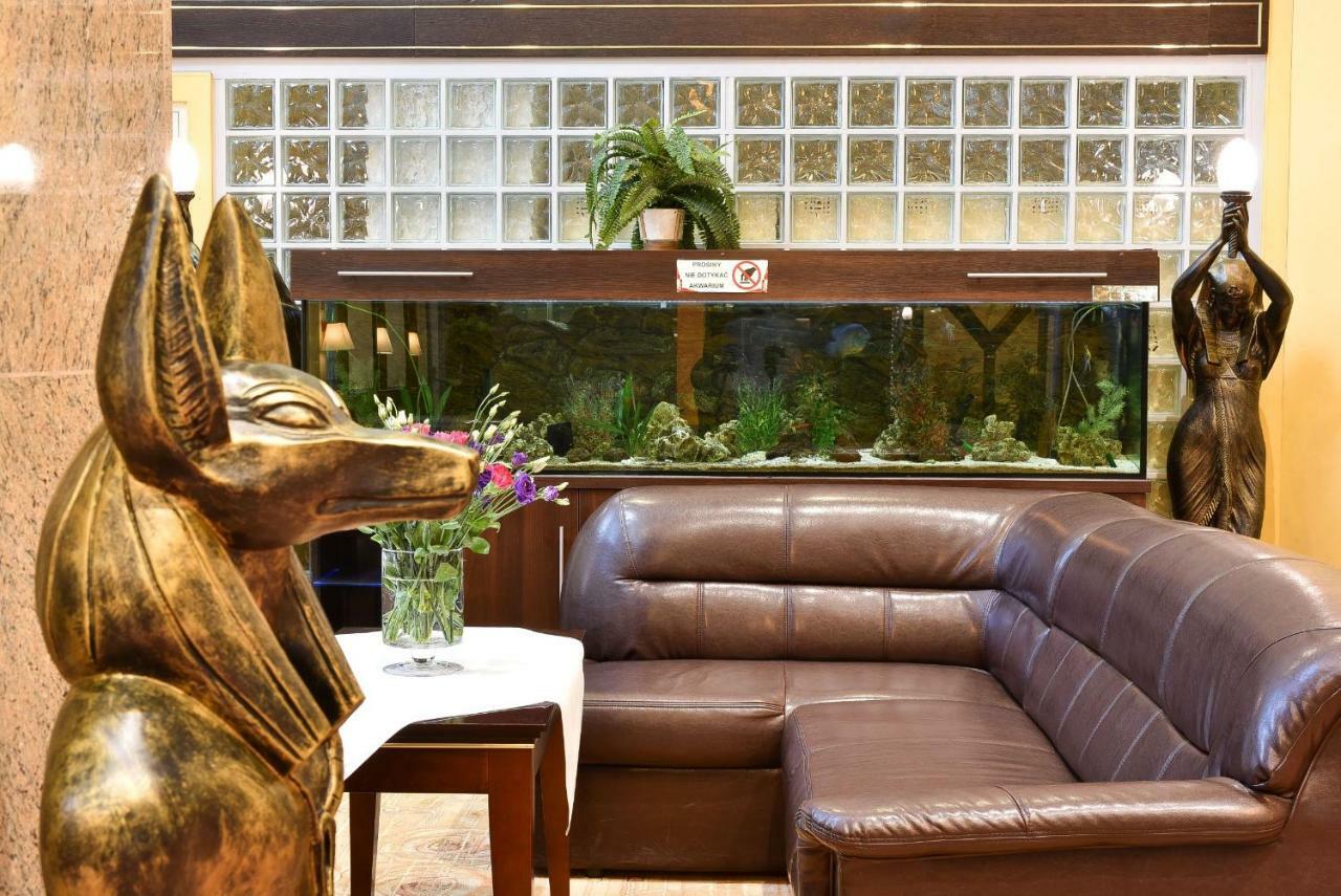 Piramida Park Hotel & Wellness Tychy Bagian luar foto