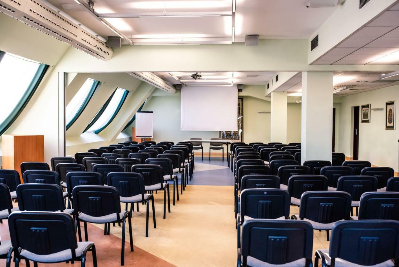 Piramida Park Hotel & Wellness Tychy Bagian luar foto